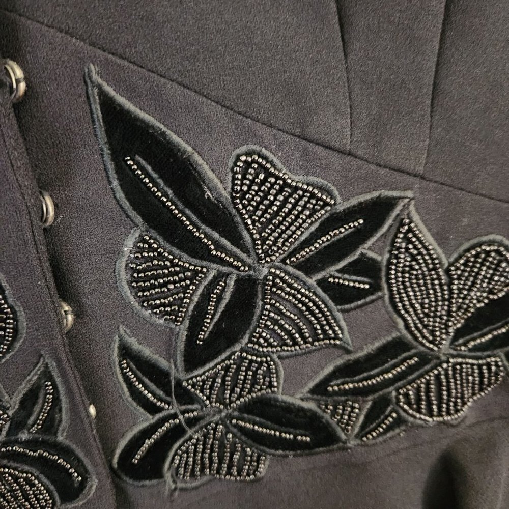 Warren Petites Black Vintage Peplum Velvet Beaded Embellished Snap Blazer Size 4 - Picture 4 of 5